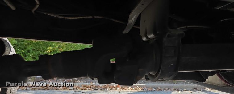 image for item DZ6294 2014 International  7300 tank truck