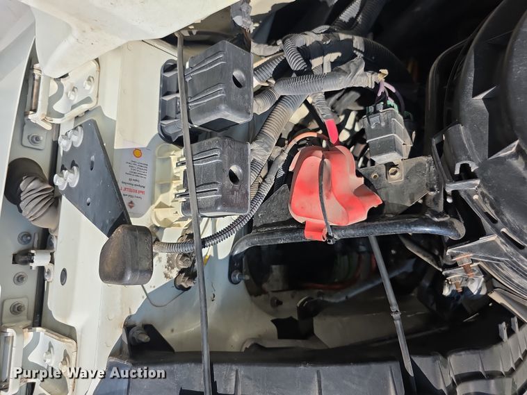 image for item DZ6294 2014 International  7300 tank truck