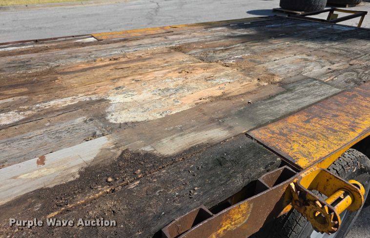 image for item DZ6295 1982 JFW W3 equipment trailer