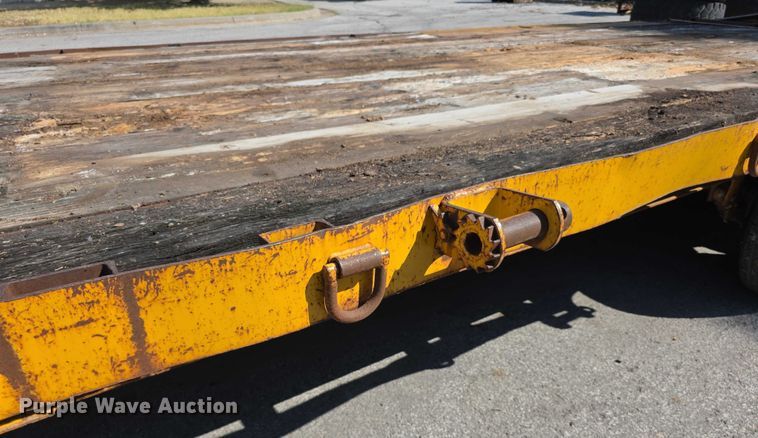 image for item DZ6295 1982 JFW W3 equipment trailer