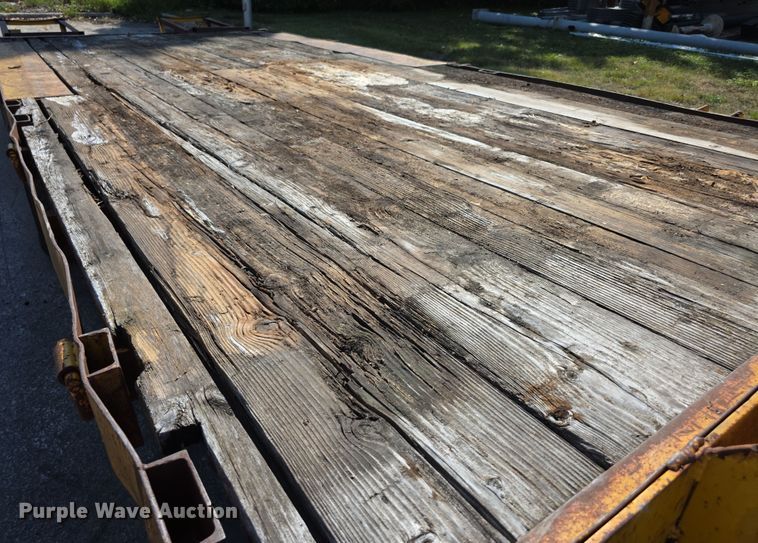 image for item DZ6295 1982 JFW W3 equipment trailer