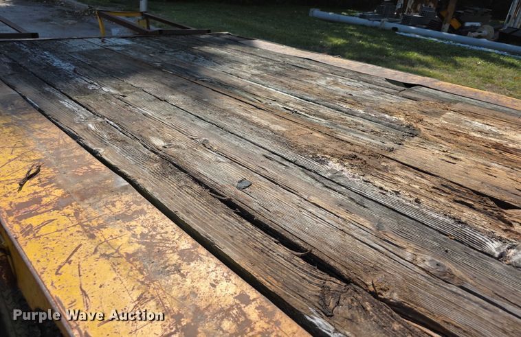 image for item DZ6295 1982 JFW W3 equipment trailer