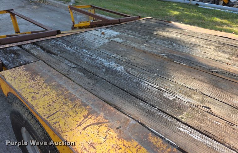 image for item DZ6295 1982 JFW W3 equipment trailer