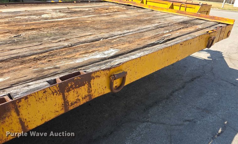 image for item DZ6295 1982 JFW W3 equipment trailer