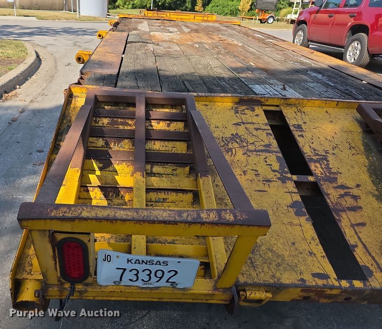 image for item DZ6295 1982 JFW W3 equipment trailer