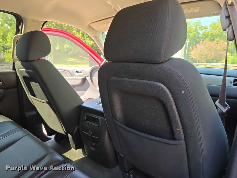 image for item DZ6296 2013 Chevrolet Tahoe SUV