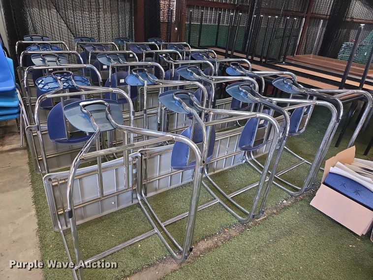 image for item DZ6337 Desk and chairs