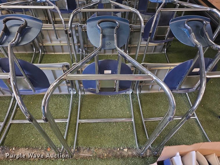 image for item DZ6337 Desk and chairs