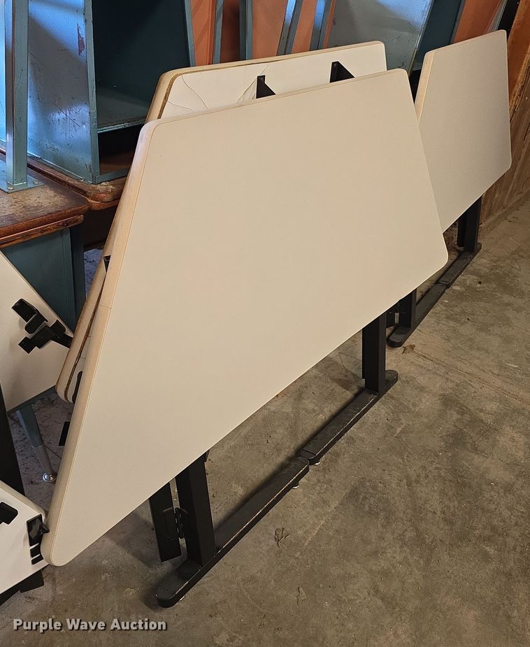 image for item DZ6339 Classroom tables