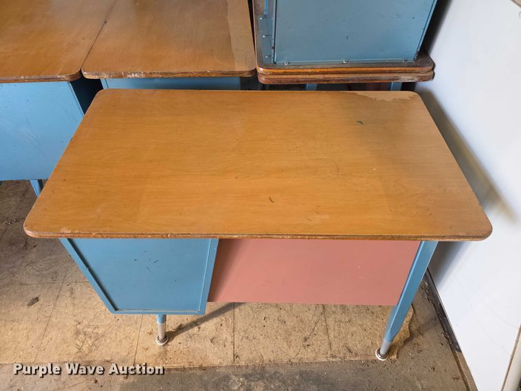 image for item DZ6340 Student desks 