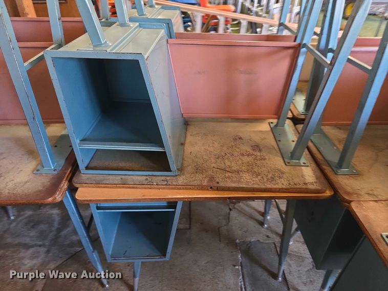 image for item DZ6340 Student desks 