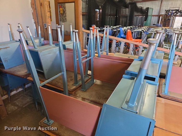 image for item DZ6340 Student desks 