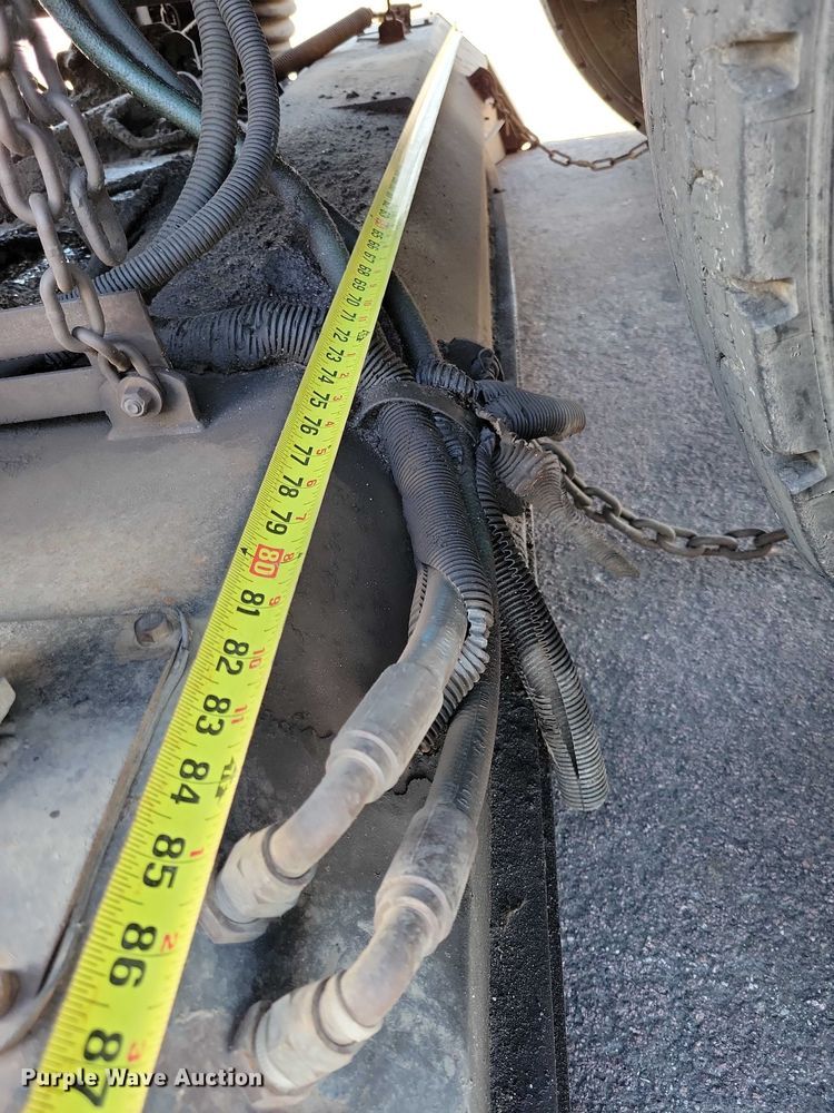 image for item DZ6494 2002 Freightliner FC70 street sweeper truck