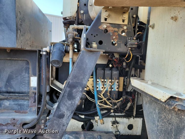 image for item DZ6494 2002 Freightliner FC70 street sweeper truck