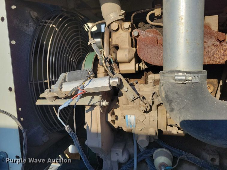 image for item DZ6494 2002 Freightliner FC70 street sweeper truck