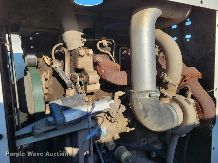 image for item DZ6494 2002 Freightliner FC70 street sweeper truck