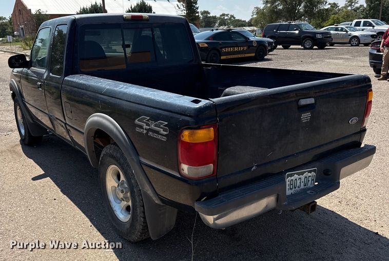 image for item DZ8968 1999 Ford Ranger SuperCab pickup truck