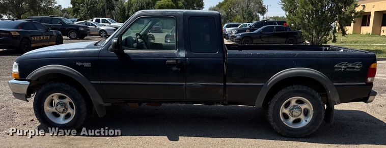 image for item DZ8968 1999 Ford Ranger SuperCab pickup truck