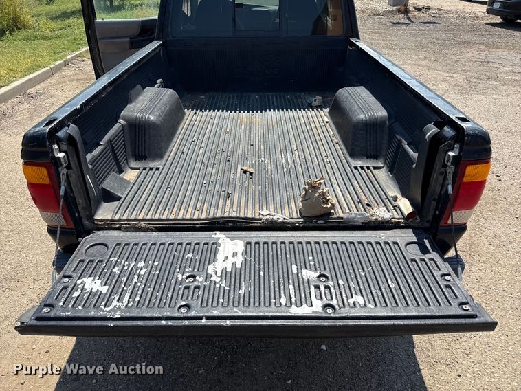 image for item DZ8968 1999 Ford Ranger SuperCab pickup truck