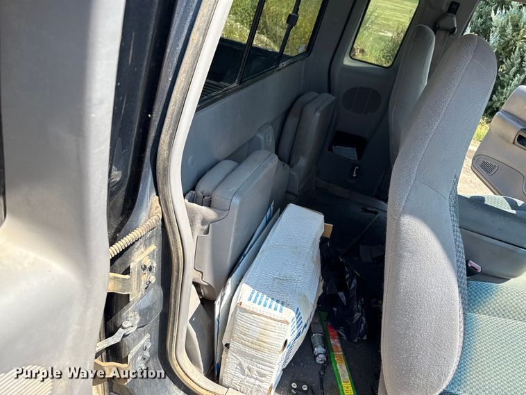 image for item DZ8968 1999 Ford Ranger SuperCab pickup truck