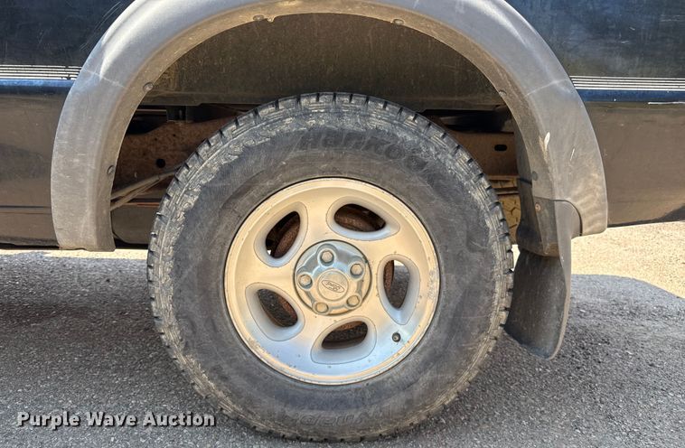 image for item DZ8968 1999 Ford Ranger SuperCab pickup truck