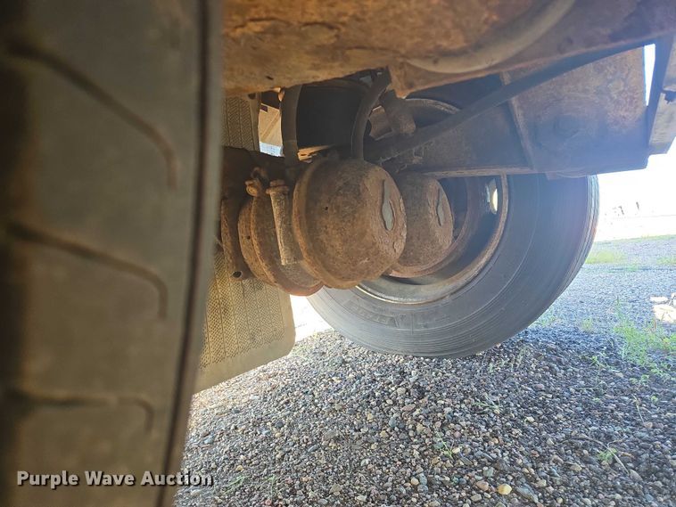 image for item EB1016 1995 Stainless Tank and Equipment tank trailer