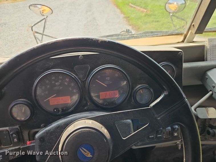 image for item EB8227 2007 Blue Bird school bus