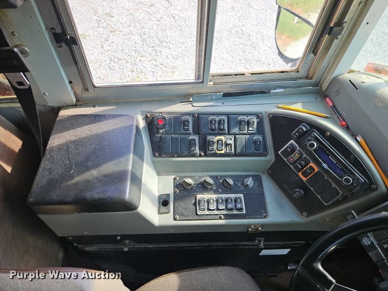 image for item EB8227 2007 Blue Bird school bus