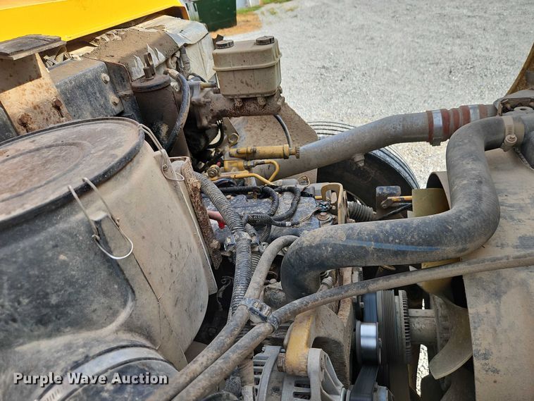 image for item EB8227 2007 Blue Bird school bus