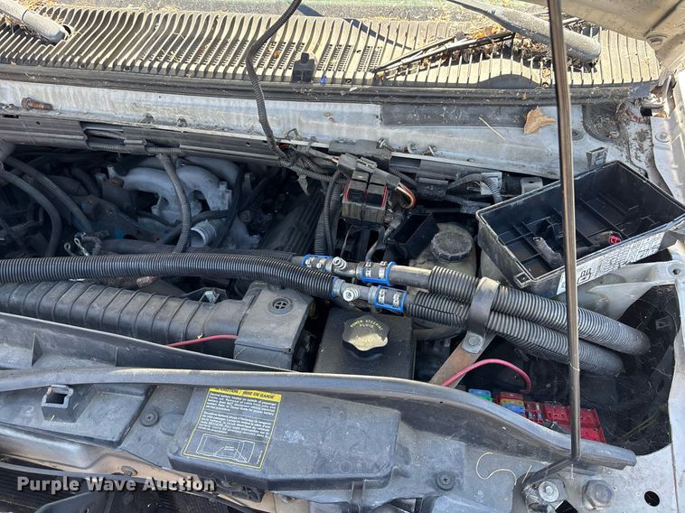 image for item EC1094 2009 Starcraft Ford E450 Super Duty shuttle bus