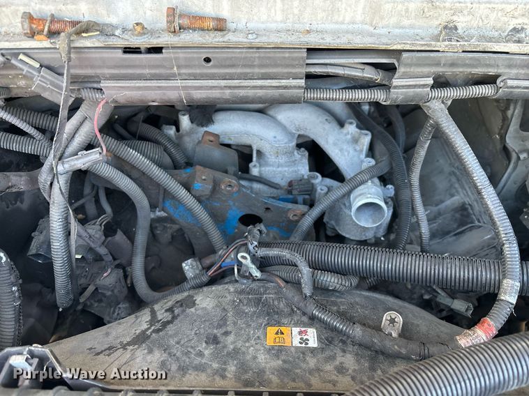 image for item EC1094 2009 Starcraft Ford E450 Super Duty shuttle bus