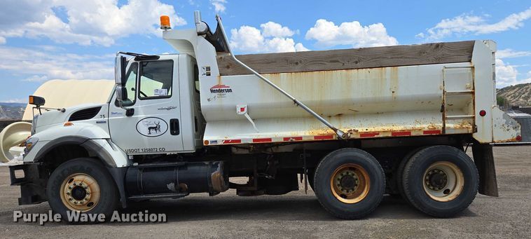 image for item EC1167 2009 International SF625 dump truck