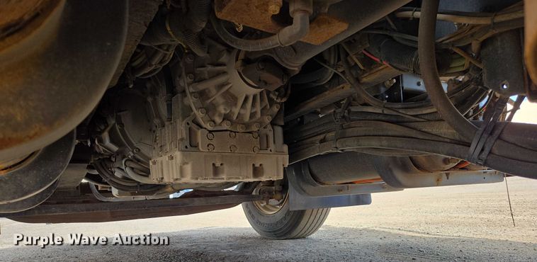 image for item EC1167 2009 International SF625 dump truck