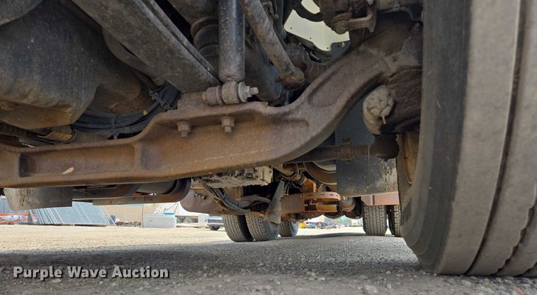 image for item EC1167 2009 International SF625 dump truck