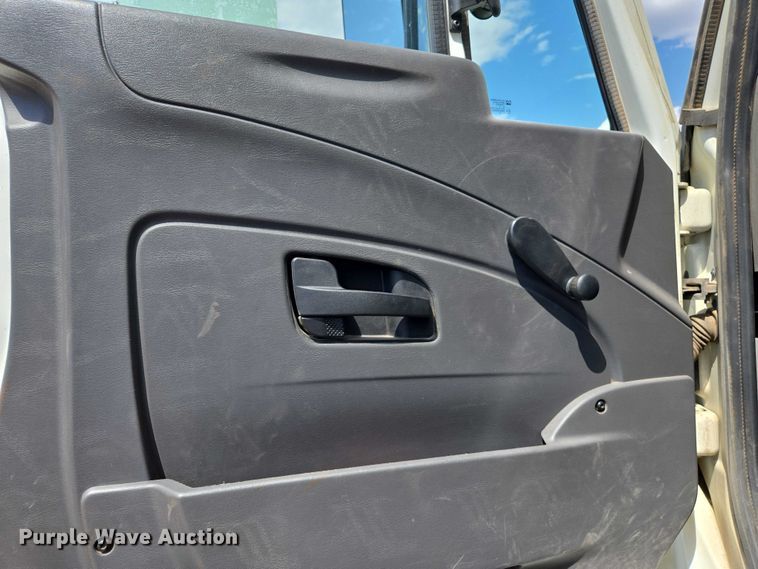 image for item EC1167 2009 International SF625 dump truck