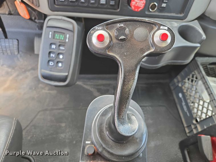 image for item EC1167 2009 International SF625 dump truck