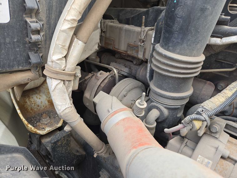 image for item EC1167 2009 International SF625 dump truck