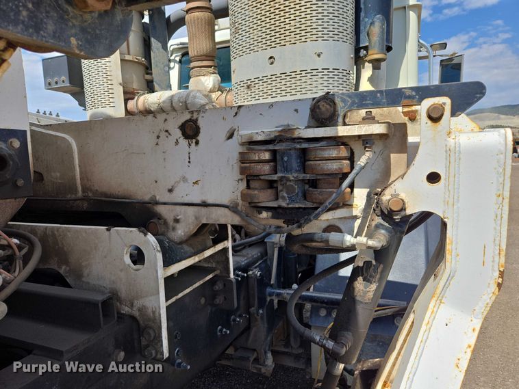 image for item EC1168 2014 Mack Leu refuse truck