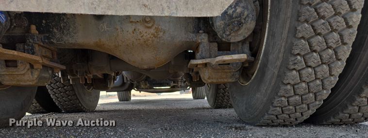 image for item EC1168 2014 Mack Leu refuse truck