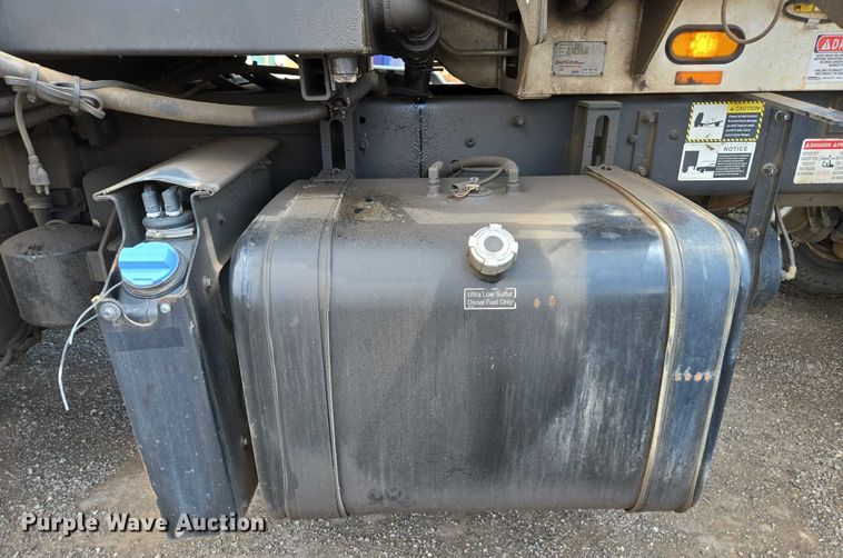 image for item EC1168 2014 Mack Leu refuse truck