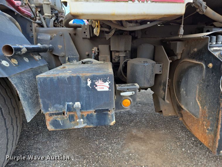 image for item EC1168 2014 Mack Leu refuse truck