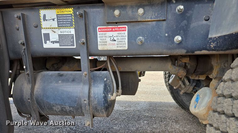 image for item EC1168 2014 Mack Leu refuse truck