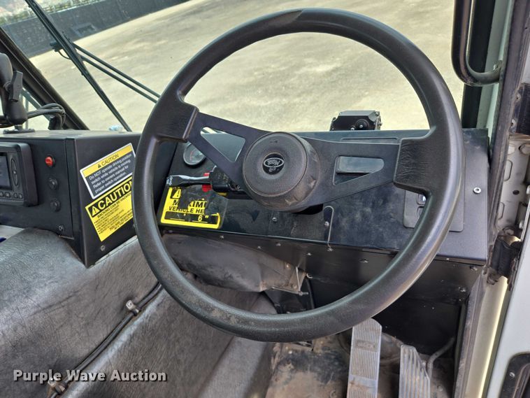 image for item EC1168 2014 Mack Leu refuse truck