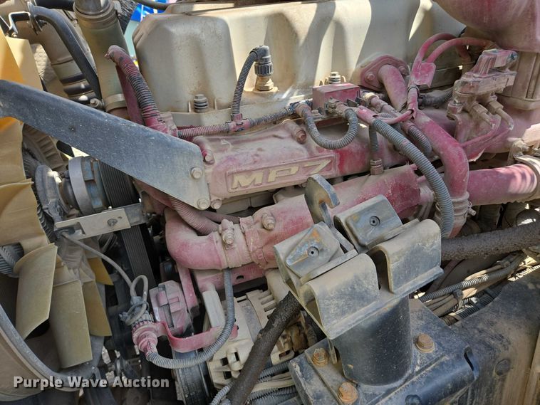 image for item EC1168 2014 Mack Leu refuse truck