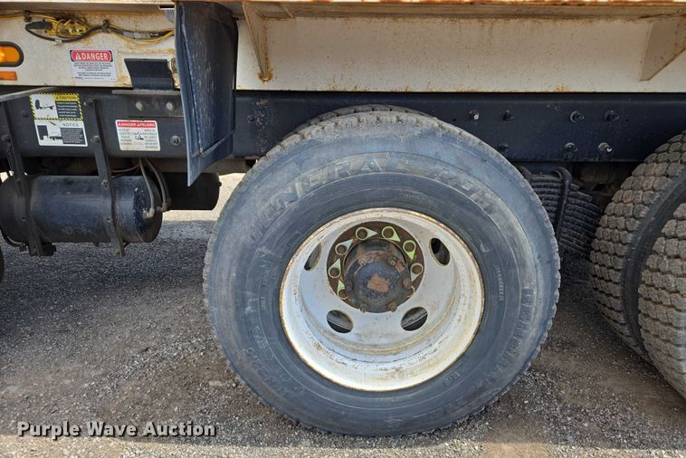 image for item EC1168 2014 Mack Leu refuse truck