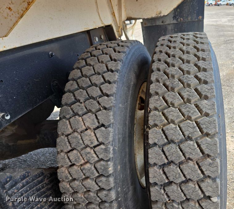 image for item EC1168 2014 Mack Leu refuse truck