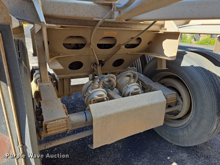 image for item EC1170 2004 Ranch Manufacturing  Co. bottom dump trailer