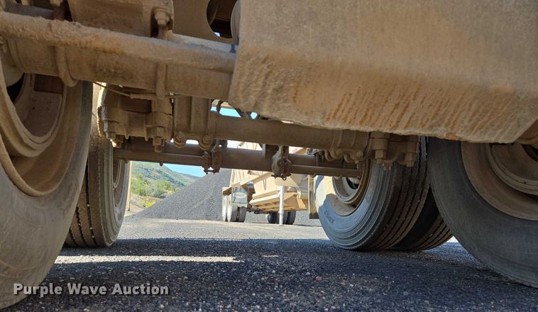 image for item EC1170 2004 Ranch Manufacturing  Co. bottom dump trailer