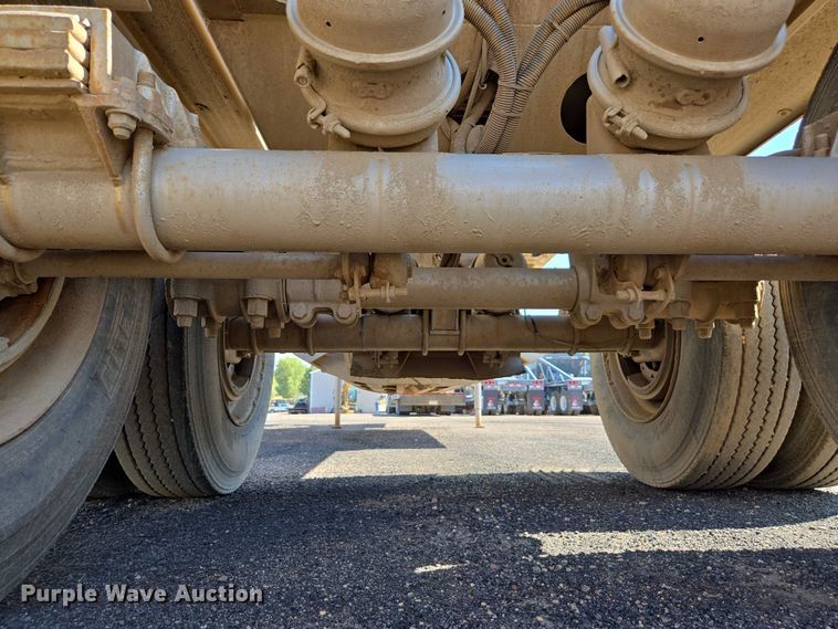 image for item EC1170 2004 Ranch Manufacturing  Co. bottom dump trailer