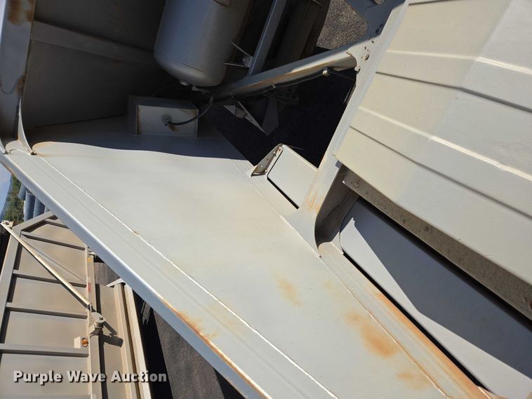 image for item EC1170 2004 Ranch Manufacturing  Co. bottom dump trailer